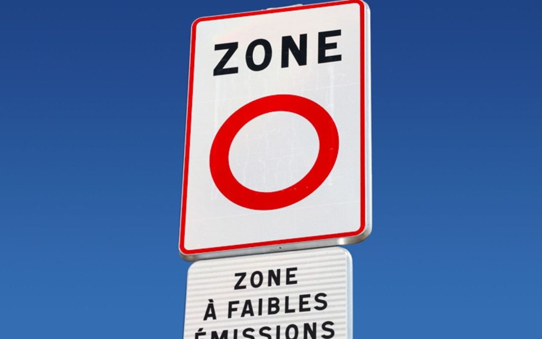 L&rsquo;essor des zones à faibles émissions en Île-de-France : quel rôle pour les bornes de recharge ?